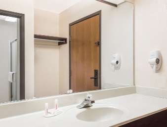 Howard Johnson Inn Nicholasville/Lexington ห้อง รูปภาพ